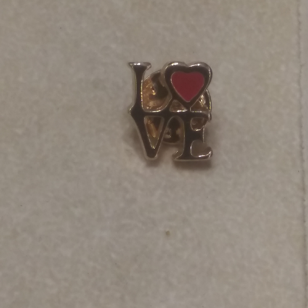 Mini Love Button - Picture 3 of 6